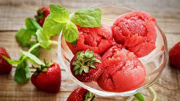 Lody truskawkowo-miętowe