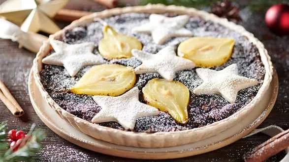 Tarta makowa z gruszkami