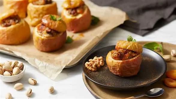 Pieczone jabłka z bakaliami