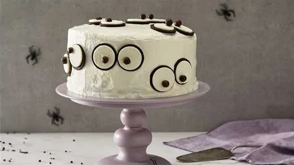Halloweenowe ciasto z niespodzianką