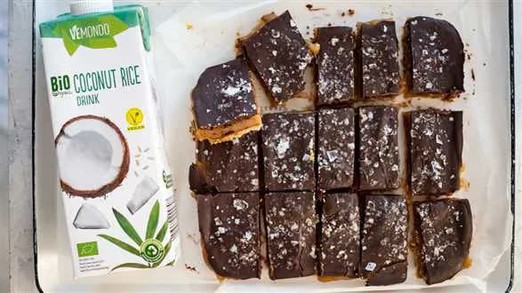 Wegańskie batoniki z masłem orzechowym