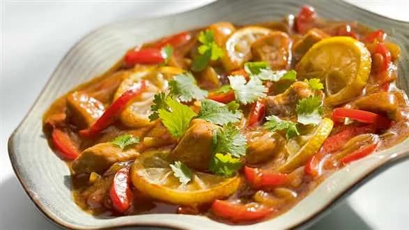 Potrawka z wieprzowiny w cytrynach z przyprawami