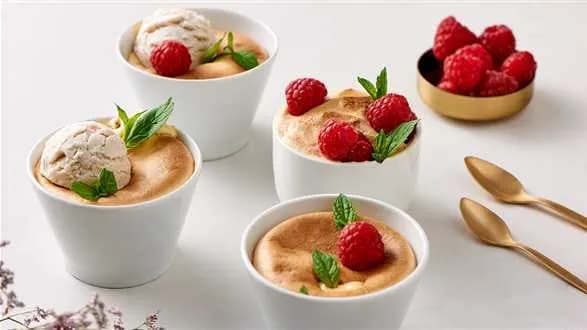 Kogel-mogel zapiekany z malinami