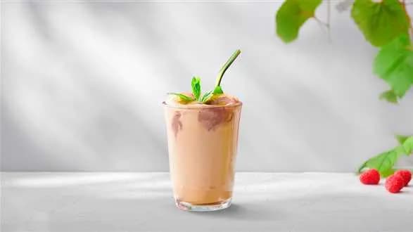 Shake kawowy z lodami czekoladowymi