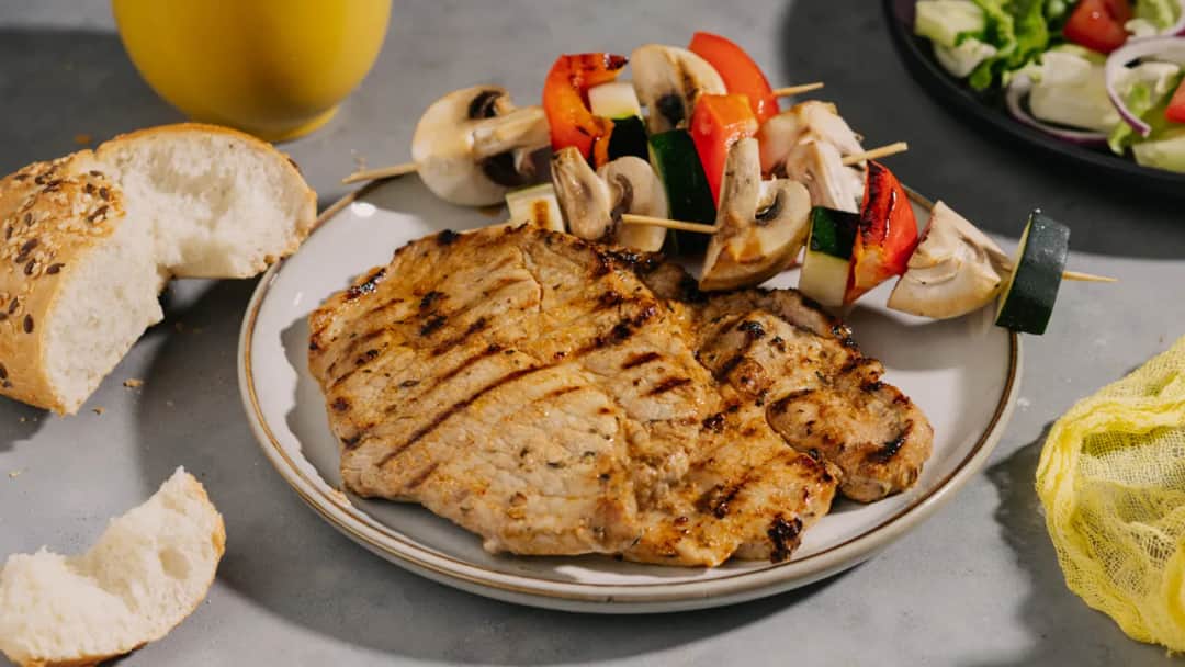 Ile kalorii ma karkówka z grilla? Zaskakujące fakty o kaloriach