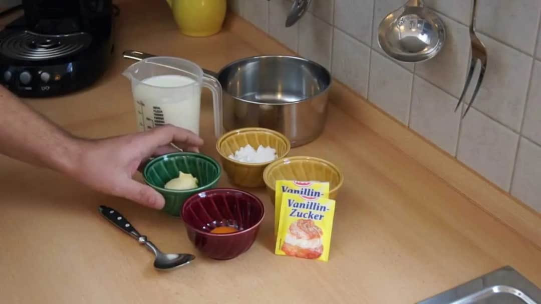 Pomysły na ugotowany budyń: 8 kreatywnych sposobów wykorzystania w kuchni