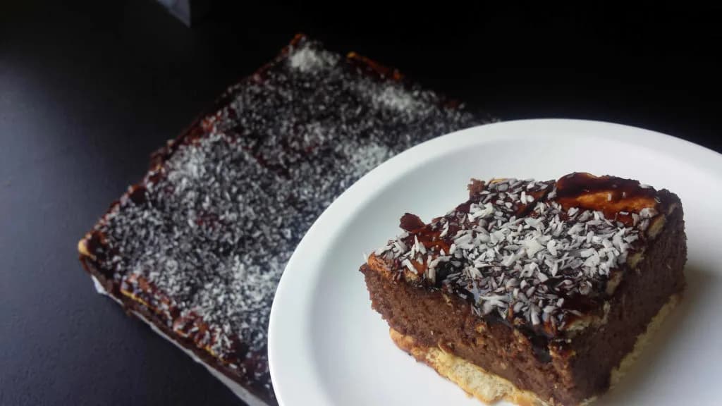 Fit ciasto z kaszy manny: Przepis na zdrowy deser bez wyrzeczeń