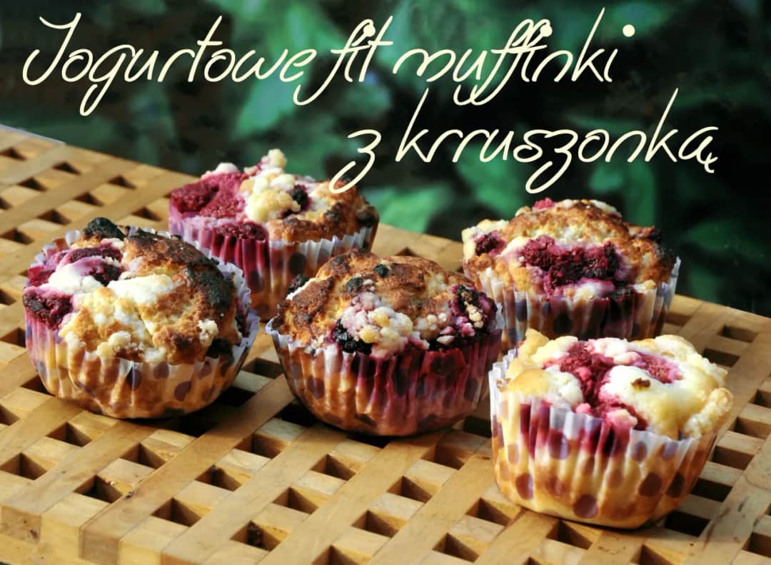 Jak zrobić pyszne babeczki jogurtowe bez cukru - prosty przepis krok po kroku
