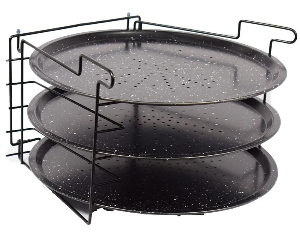 Blacha do pizzy - jaka wybrać, żeby piec chrupiącą pizzę w domu