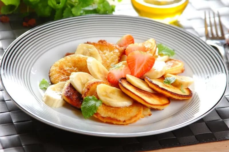 10 smaków na co zrobić z bananów! Sposób na szybkie wykorzystanie owoców