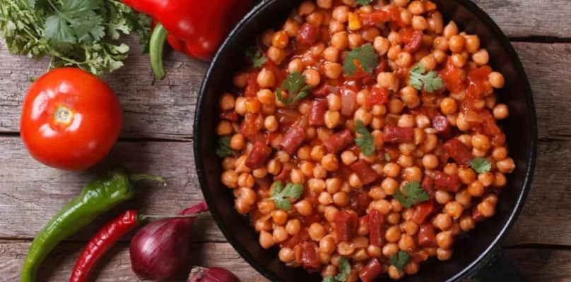 Ciecierzyca z puszki - jak ją przygotować i czym zastąpić mięso?