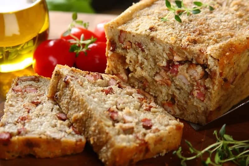 Babka ziemniaczana - prosty i smaczny przepis krok po kroku na idealną babkę z ziemniaków