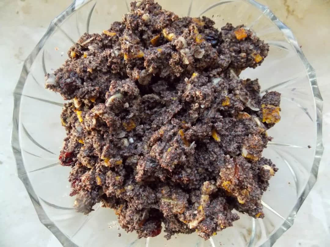 Zdrowa masa makowa bez cukru: przepis na niskokaloryczny smakołyk